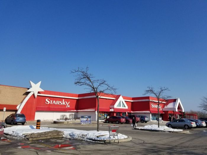 Starsky flyers flyer canada canadian Starsky fine foods near me